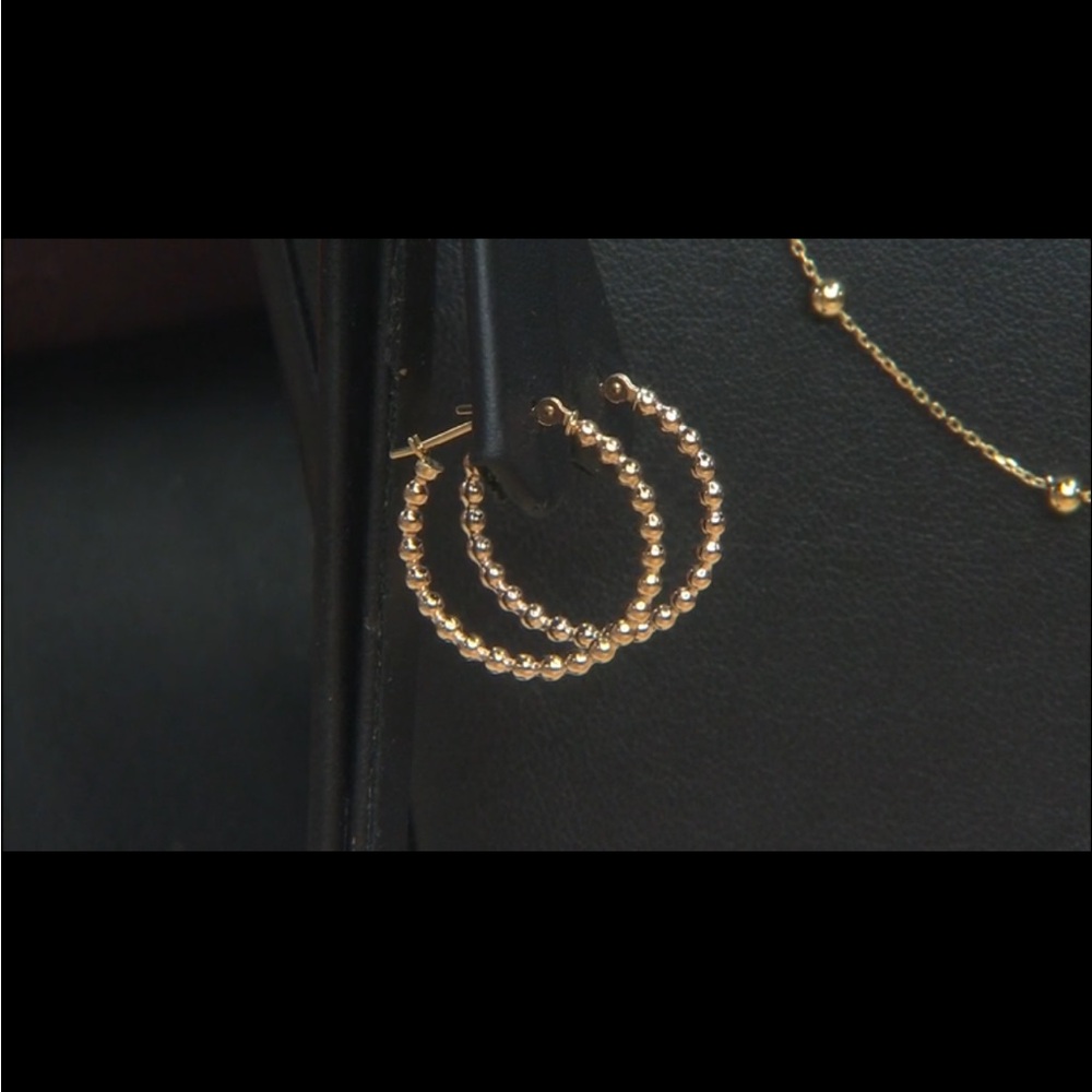 NEW 10k Yellow Gold Beaded 3/4" Hoop Earrings - Picture 4 of 9